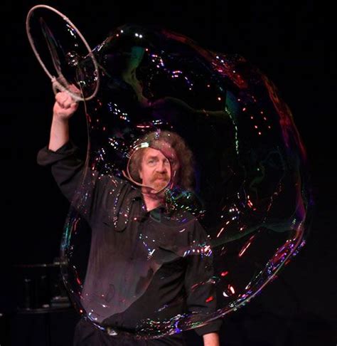 The Mesmerizing World of Tom Noddy's Bubble Performances